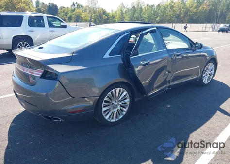 2016 Lincoln Mkz из США, поврежденный, VIN 3LN6L2G98GR633076